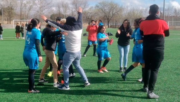 Olimpia y Virgen del Carmen se clasifican para la final Femenina